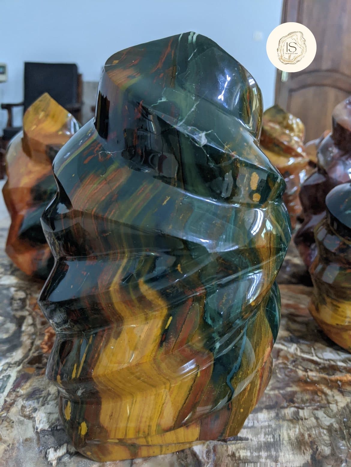 Finished polished sculpture